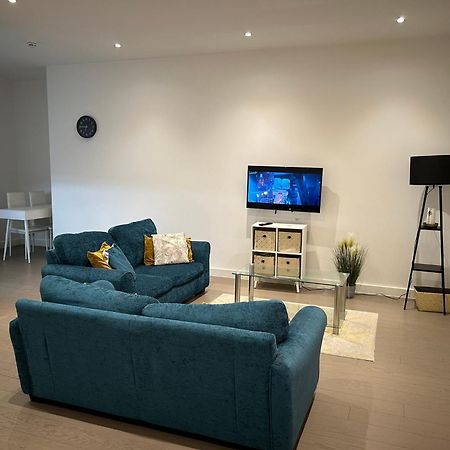 Maplewood Luxurious One-Bed Flat With Free Parking Ξενοδοχείο St Albans Εξωτερικό φωτογραφία